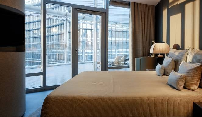 Armani Premiere Suite with Balcony, Breakfast - Image 1